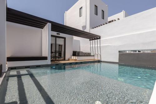 Laguna Suites in Mazera Mykonos 3