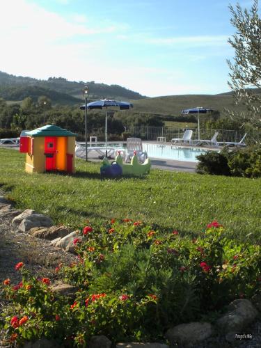 Kert, Agriturismo Il Noce in Lajatico