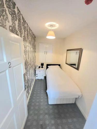 The Dublin Packet - Single room 2 in Holyhead