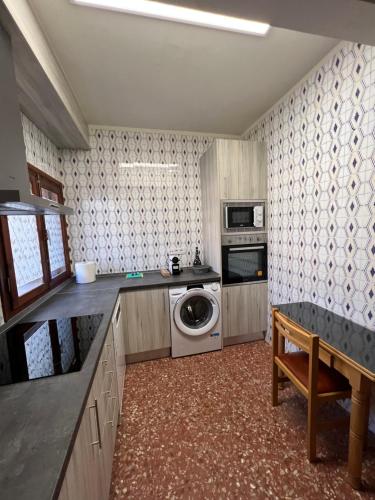 virtuve, Apartamento JUMIDOSIV in Aliaga