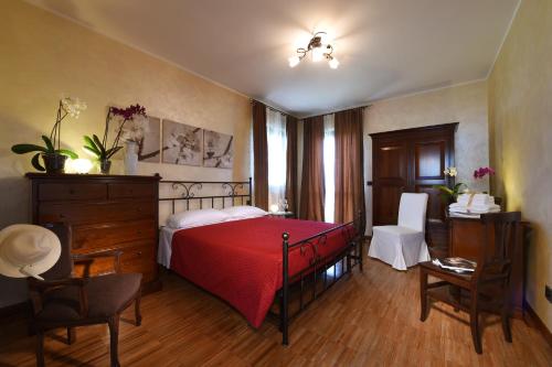 Villa Vecchio – Castagnito, NY