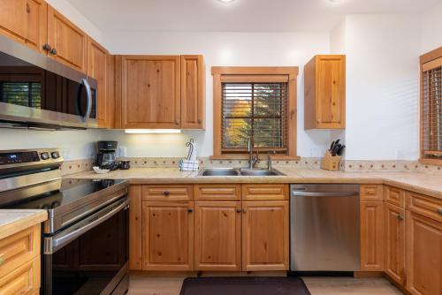 8577 Expedition Station Condo - image 6