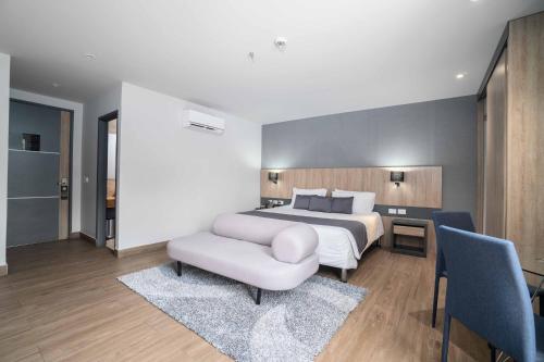 1 queen bed