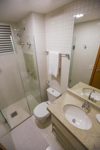 One-Bedroom Apartment image 3
