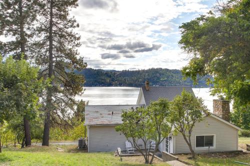 Harrison Getaway with Deck and Lake Views!