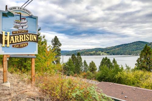 Harrison Getaway with Deck and Lake Views!