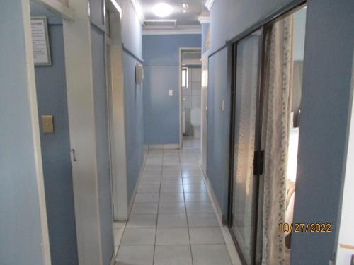 Shower, PS GOOD TIME GUEST HOUSE 53 ALDRED STREET FREEMANVILLE KLERKSDORP in Klerksdorp