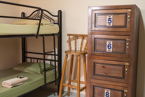 1 twin bed