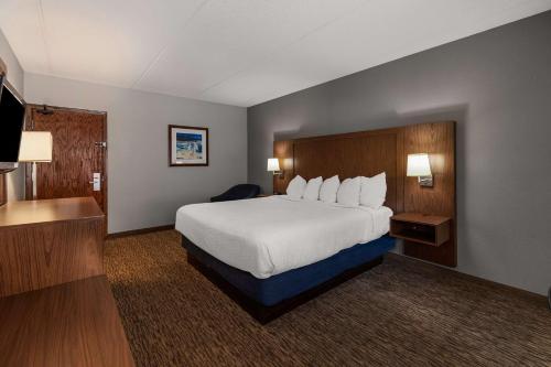 Best Western Bridgeview Hotel in Superior, USA