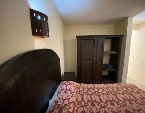 2 double beds
