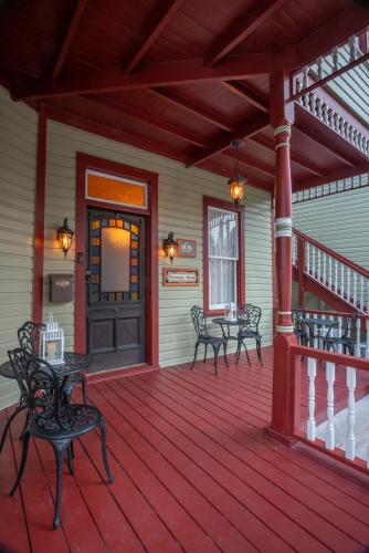 Victorian House Bed and Breakfast