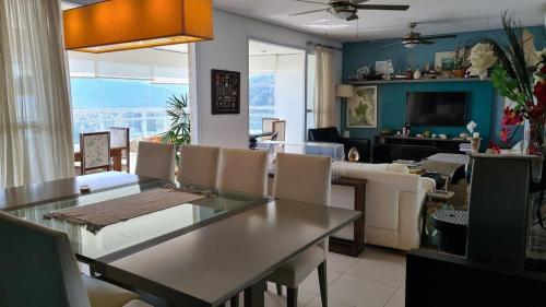 瓜鲁雅 TrevizZo Guaruja Canto do Tortuga 4星级 单人房 外观