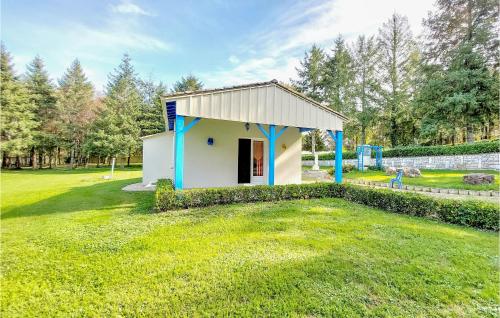 Amazing Home In Souvigne With Kitchen