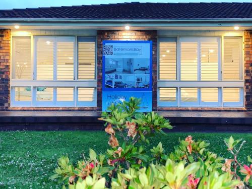 Surfside Holiday Home 100m Beach