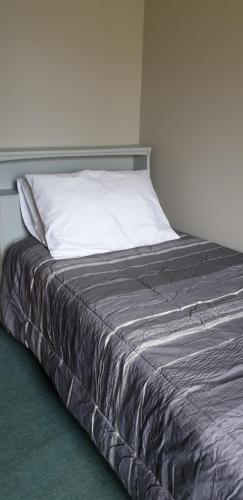 Budget Single Room