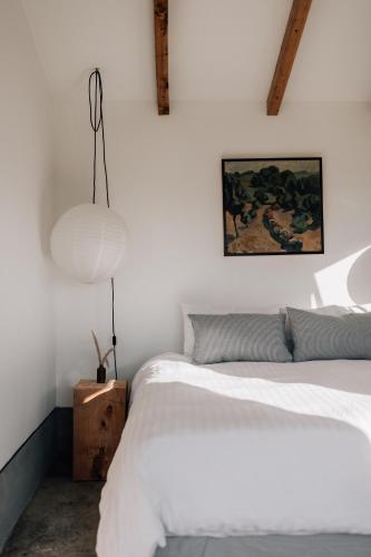 Log Box Red Hill Log Box Red Hill