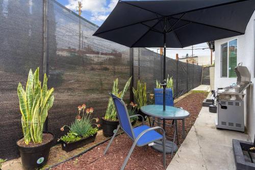 Family/pet friendly home near Hollywood & Pasadena in Los Angeles, USA