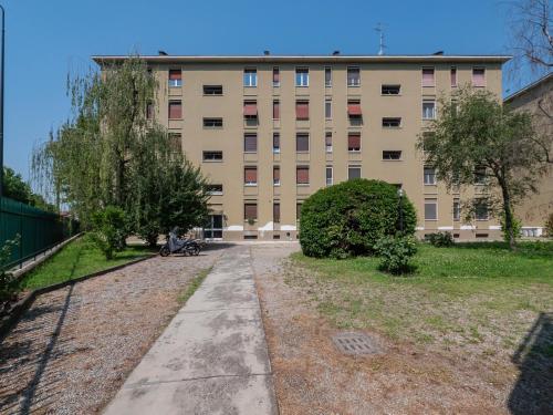 Big apartment close to Bocconi / Humanitas / IEO, Milan
