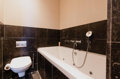 Executive Double Room or Twin Room image 10