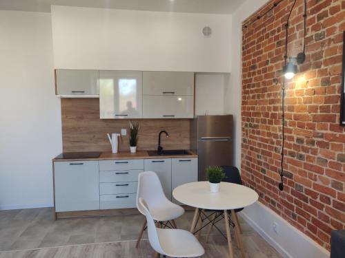 Konopnickiej 9 Apartament Loft dostęp na kod, Ptak, Orientarium, Atlas ARENA, Szpital, Mandoria, Fala, Centrum Zdrowia Matki Polki, Rodzina, Family, bezpłatny parking