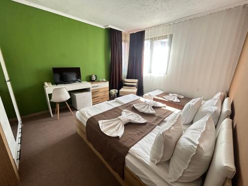 Grami Hotel - image 11