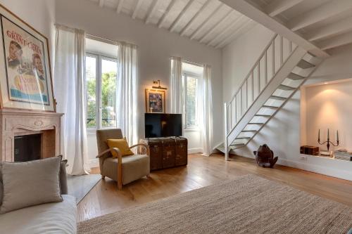 Il Prato Apartment by Mamo Florence