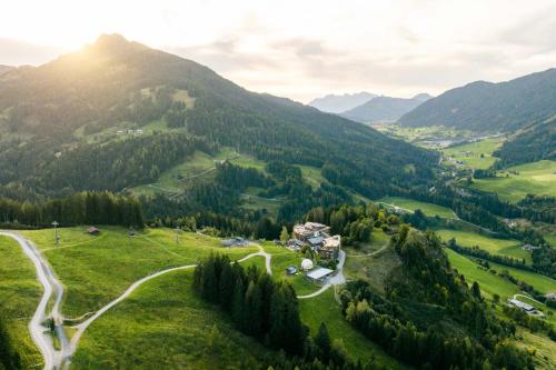Holzhotel Forsthofalm in Leogang, Österreich