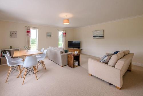 Grove Farm Bungalow and Annexe, Dallinghoo in Dallinghoo