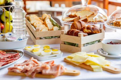 Ресторан, Azienda Agricola Club Le Cannelle in Таламоне