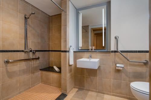 Protea Hotel by Marriott Johannesburg Wanderers photo 2