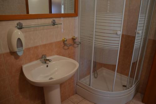 Apartmani Dub - image 12