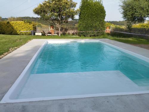 Casa familiar con piscina