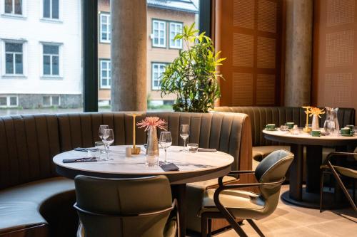 Restaurant, Skaret by VANDER in Tromsø