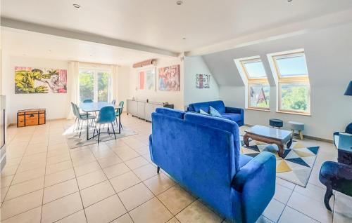 Three-Bedroom Holiday Home