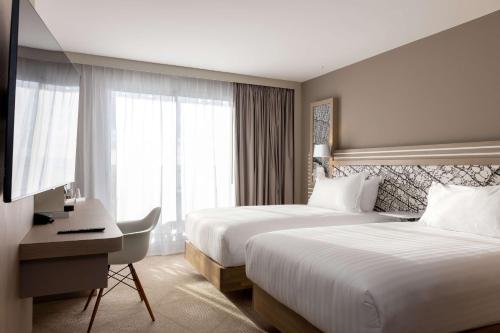2 twin beds