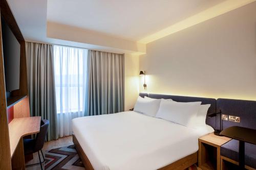 Hampton By Hilton Bath City, Bath (photo 6)