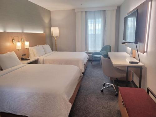 DoubleTree by Hilton Houston Westchase in Houston, USA