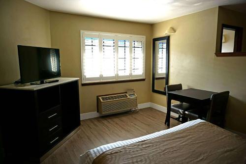 Travelodge By Wyndham Concord