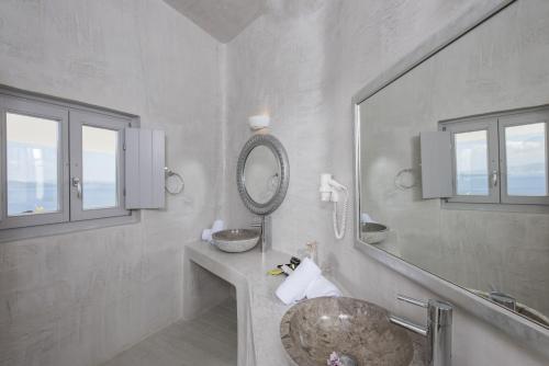 Ambition Suites - image 12
