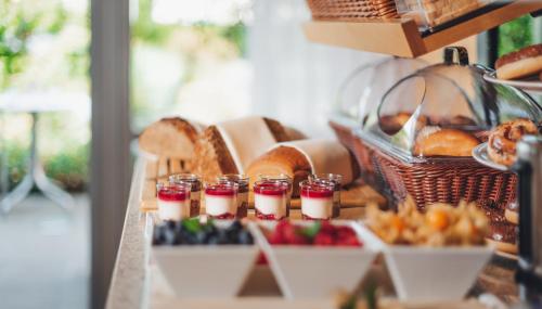 HEINHOTEL Vienna Airport - image 10