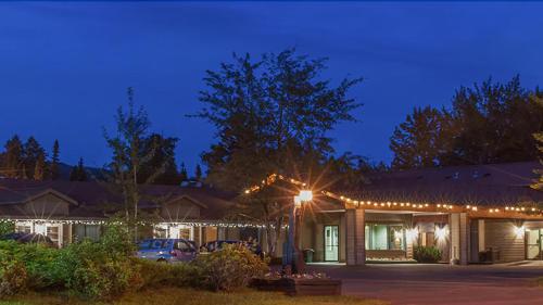 . Aspen Inn