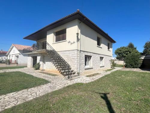 Maison avec jardin proximité gare - Location saisonnière - Tonneins