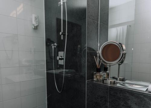 HEINhotel vienna airport - Photo 2