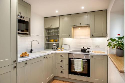 Konyha, Country Cottage - Apple Pie Luxury Escapes in Bere Alston