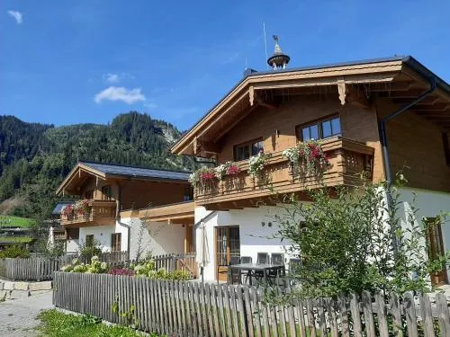 Hochalmbahnen Chalets 1-04, Alpenkrokus, nahe Gondel, Hunde willkommen in Rauris, Österreich