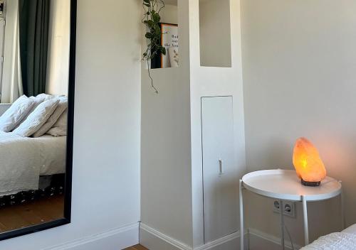 Modern and light apartment in Amsterdam-West, Amsterdam (photo 8)