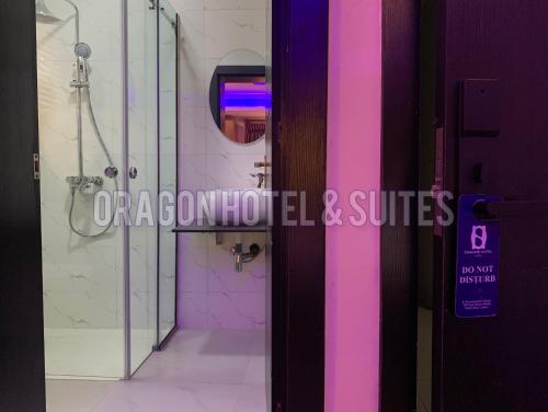 Oragon Hotel & Suites