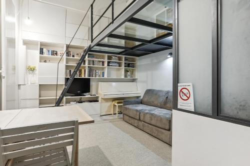 Loft design 4 people - Saint Placide 6th by Weekome