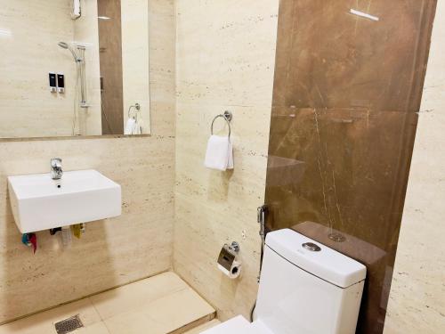 Standard Queen Room image 3