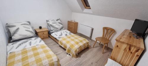 1 double bed